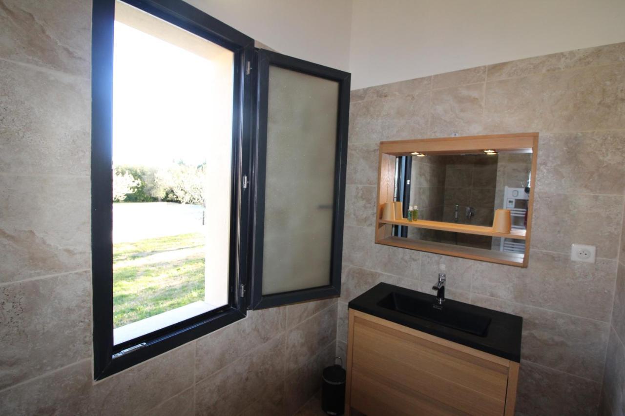 Appartement Calme Et Lumineux Paradou Kültér fotó